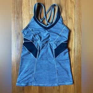 Lululemon strappy tank., Sz. 8, Built-in bra